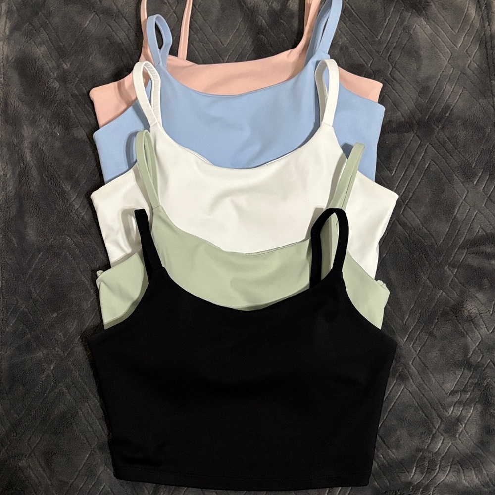 Womenโs Stretchy Scoop Neck Crop Tank Top - Black, White, Light Blue, Pink, Sage
